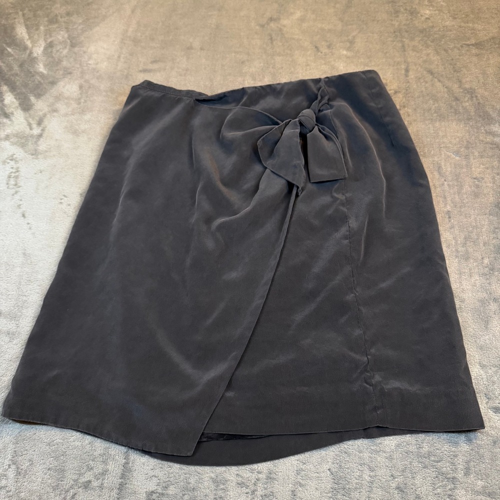 Studio L Silk Wrap Skirt Womens Size 16 Black Bow Accent Knee Length